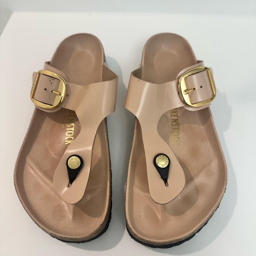 Birkenstock Women's Sandals with Gold Buckle sz40
